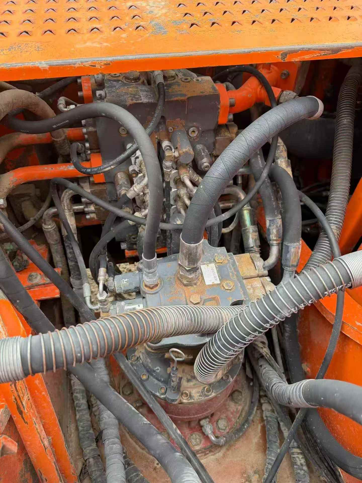 Buy Doosan S225 Used Excavator / 5