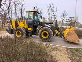 Buy XCMG XE500C Used Loader / 4 Buy XCMG XE500C Used Loader / 4