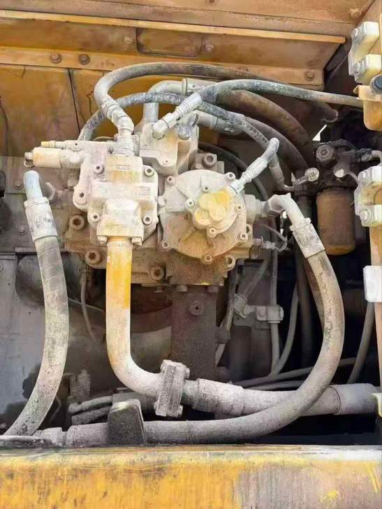 Buy Caterpillar 349E Used Excavator / 1