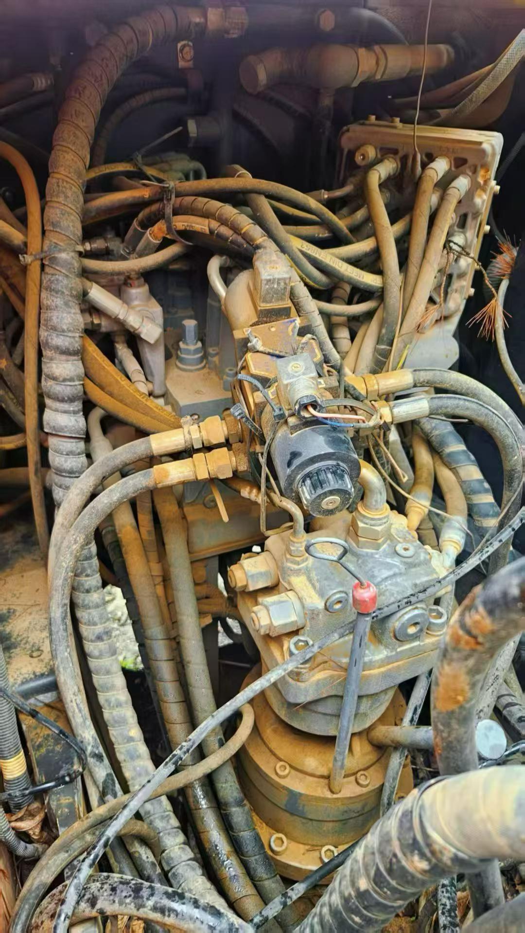 Buy Hitachi EX120 Used Excavator / 3