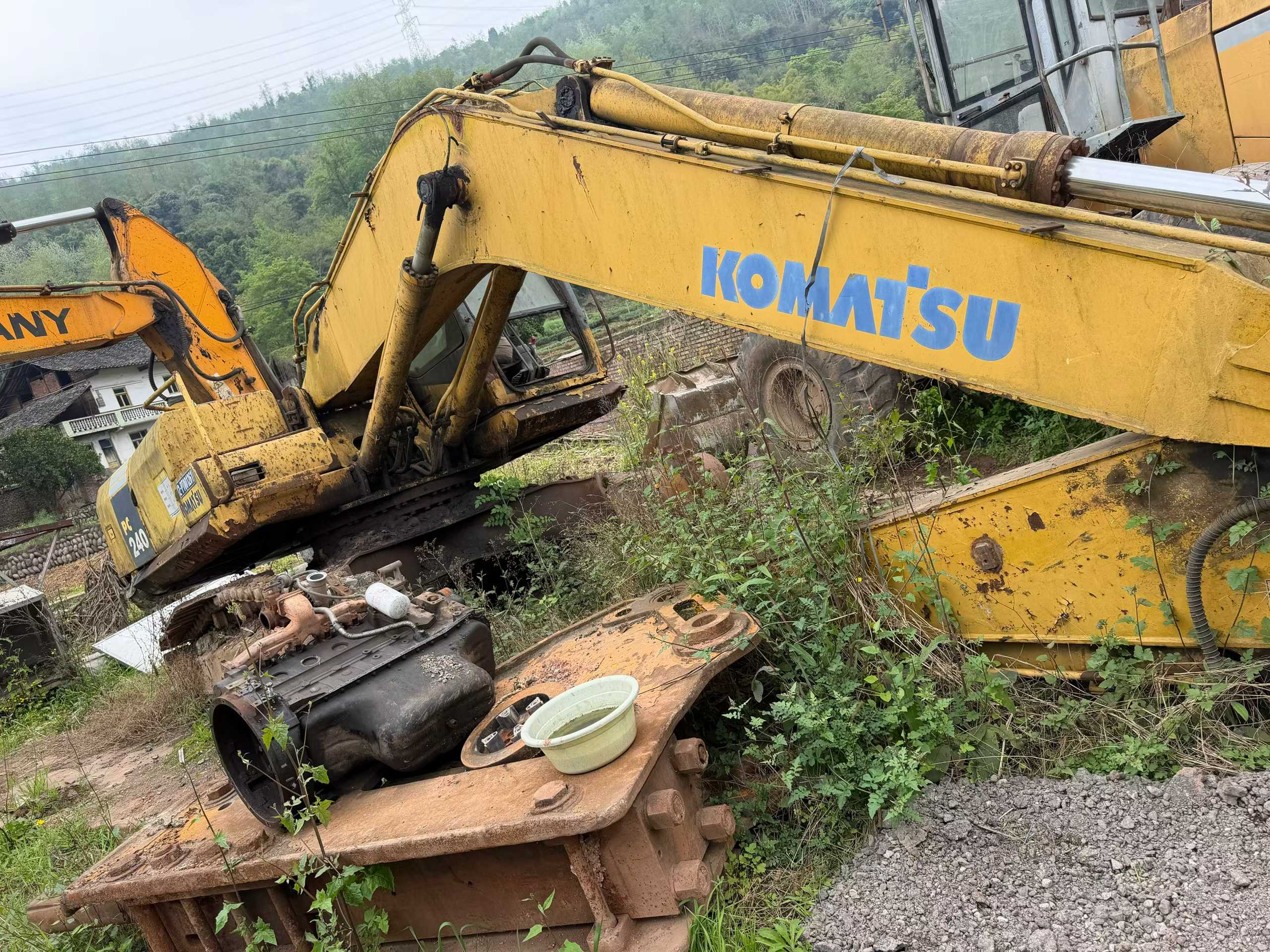 Buy Komatsu PC210 Used Excavator / 7