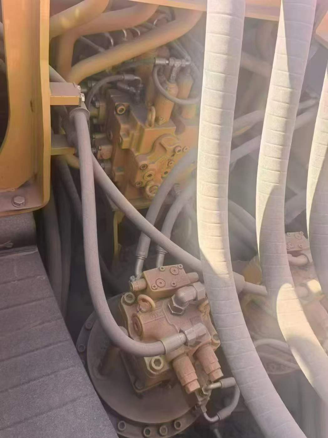 Buy Sany SY870H Used Excavator / 9