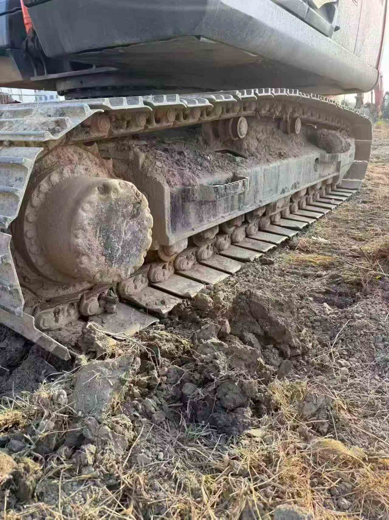 Buy Hitachi ZX210LC-5A Used Excavator / 5