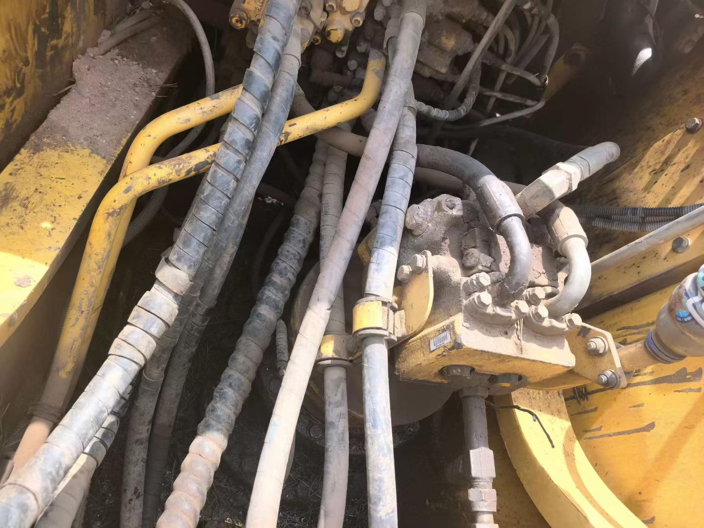 Buy Komatsu PC270-7 Used Excavator / 2