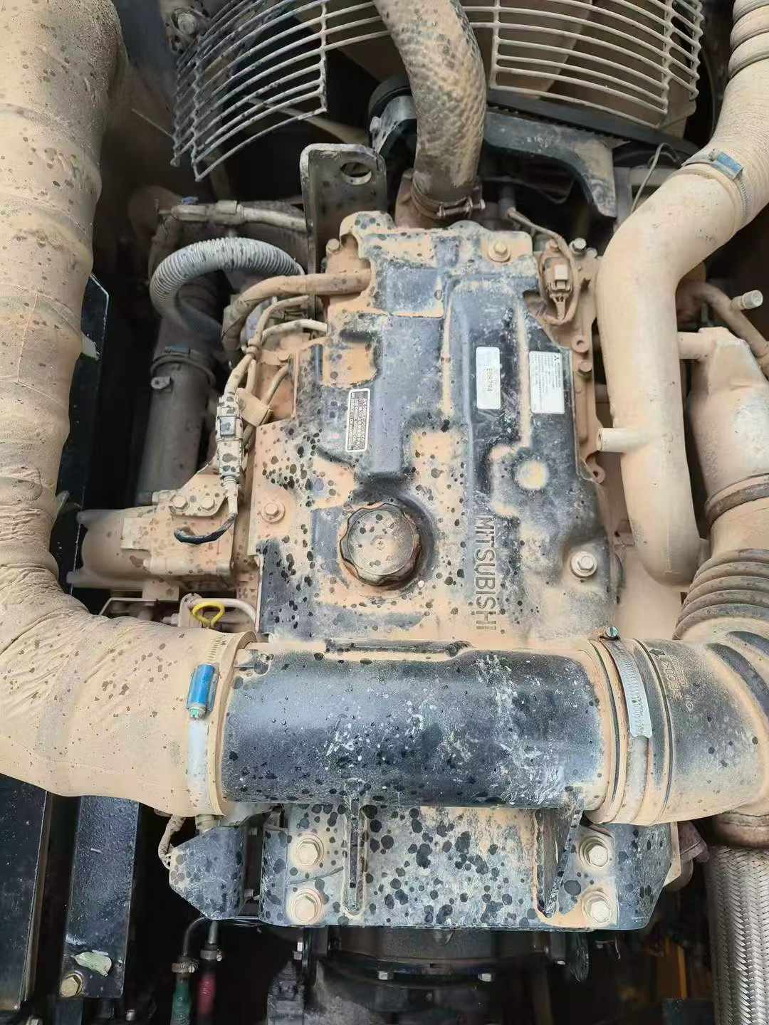 Buy Kato HD820 Used Excavator / 5