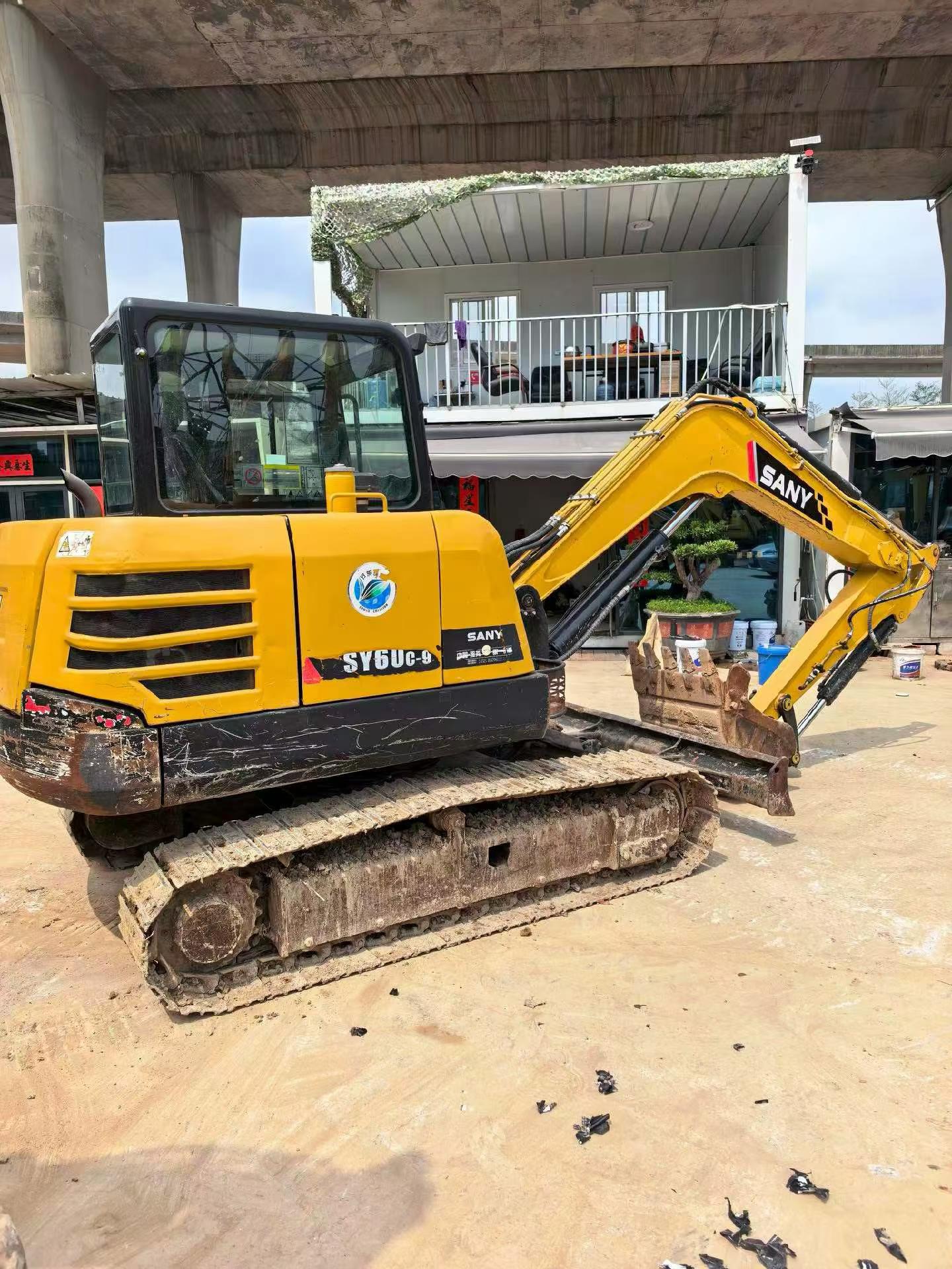 Buy Sany SY55 Used Excavator / 5