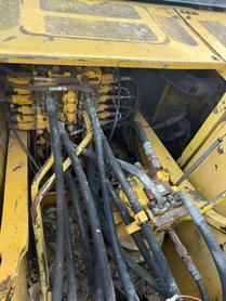 Buy Komatsu PC200-7 Used Excavator / 4 Buy Komatsu PC200-7 Used Excavator / 4
