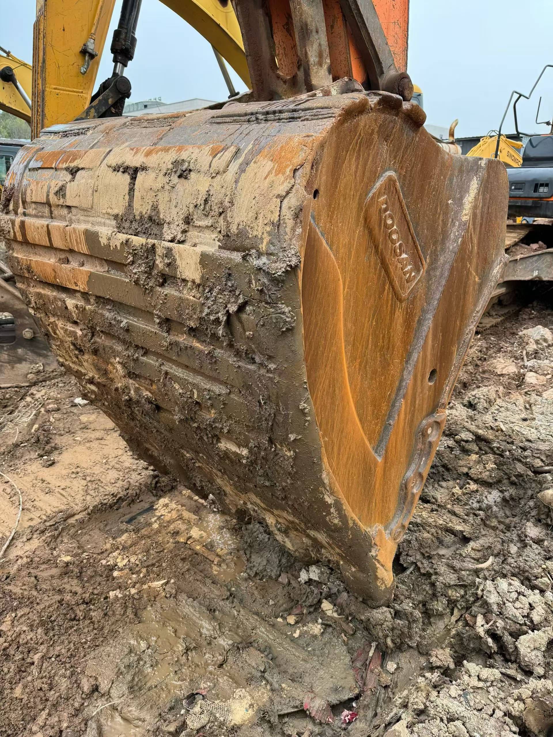 Buy Doosan DX380 Used Excavator / 5