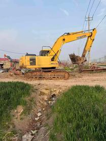 Buy Komatsu PC200-7 Used Excavator / 3 Buy Komatsu PC200-7 Used Excavator / 3