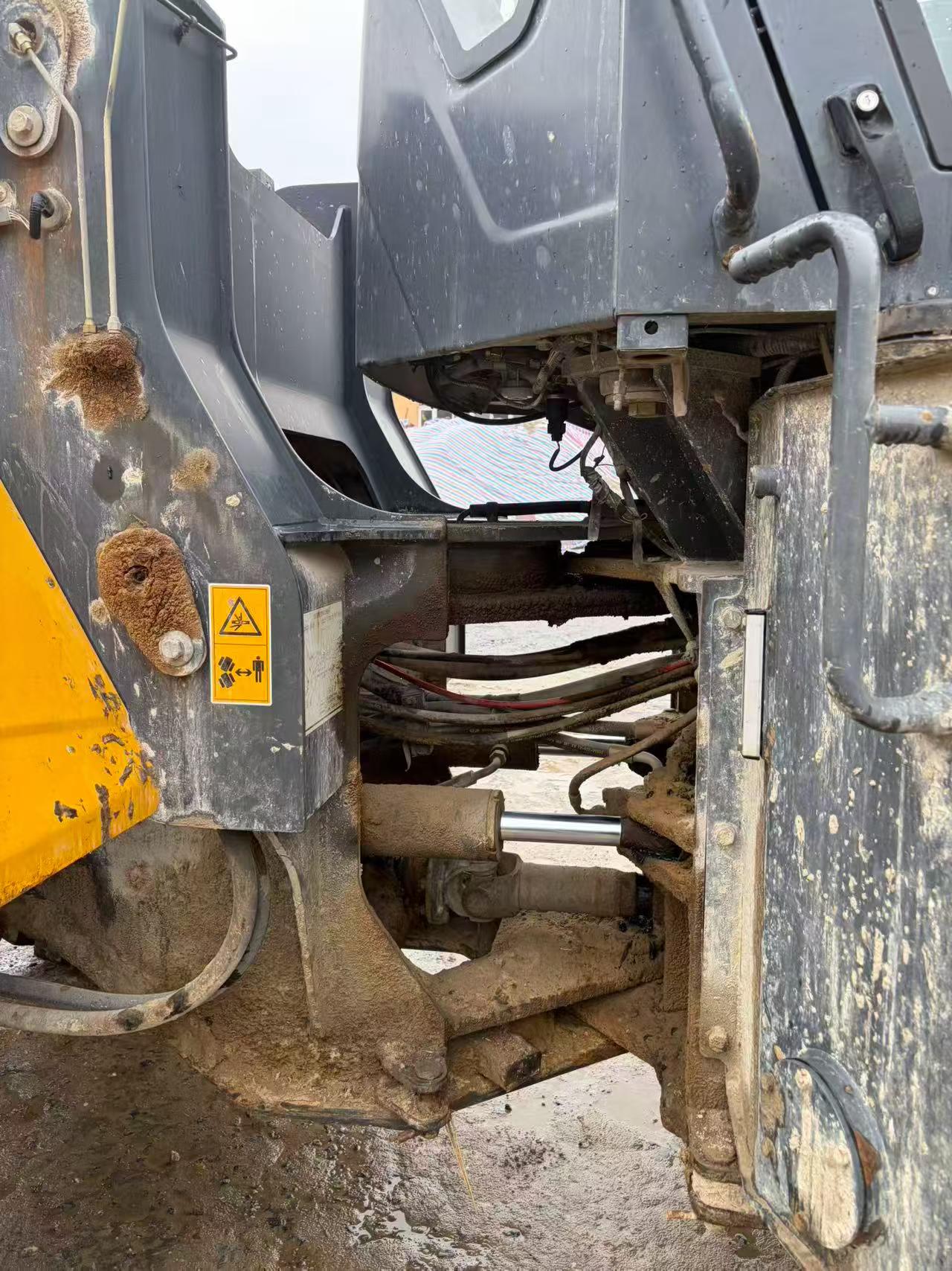 Buy LiuGong CLG850H Used Loader / 2