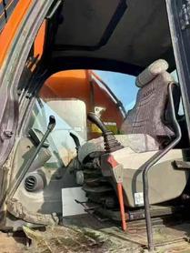Buy Doosan DX300LC Used Excavator / 2 Buy Doosan DX300LC Used Excavator / 2
