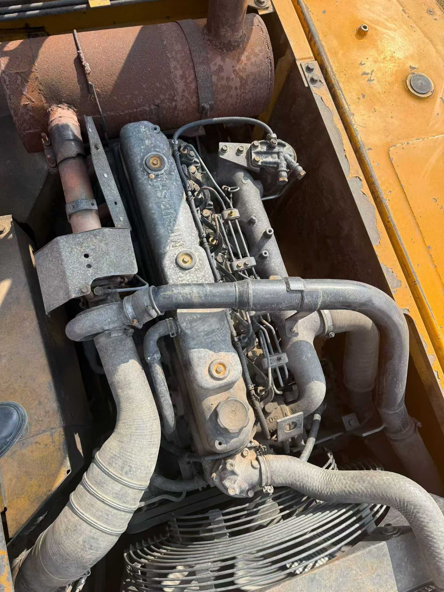 Buy Sany SY215C Used Excavator / 2