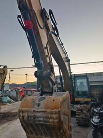 Buy Caterpillar 330B Used Excavator / 2 Buy Caterpillar 330B Used Excavator / 2