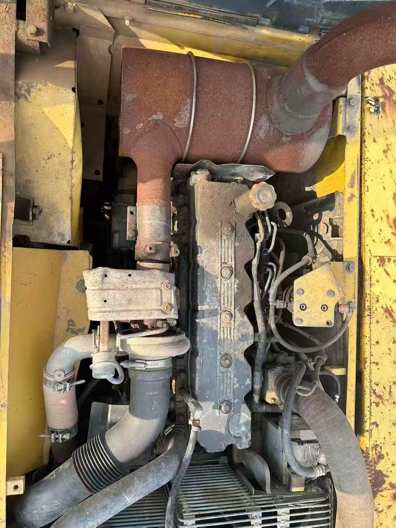 Buy Komatsu PC240-6 Used Excavator / 4