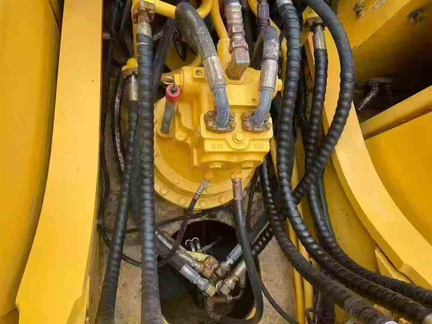 Buy Komatsu PC360-7 Used Excavator / 9