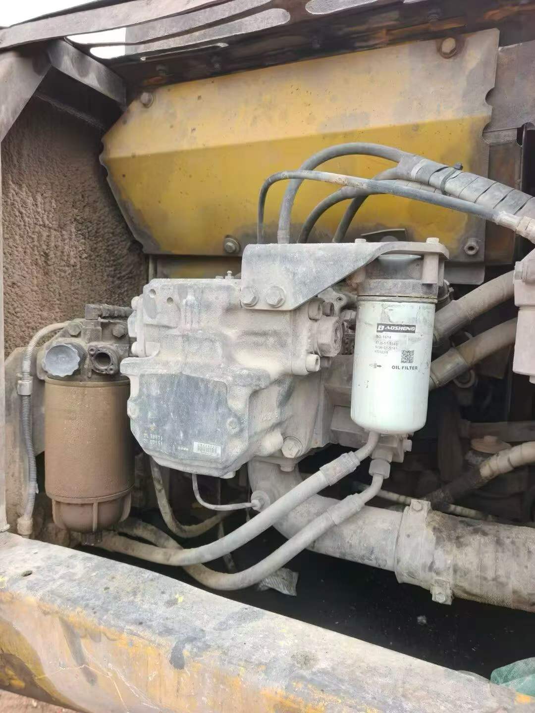 Buy Komatsu PC200 Used Excavator / 4