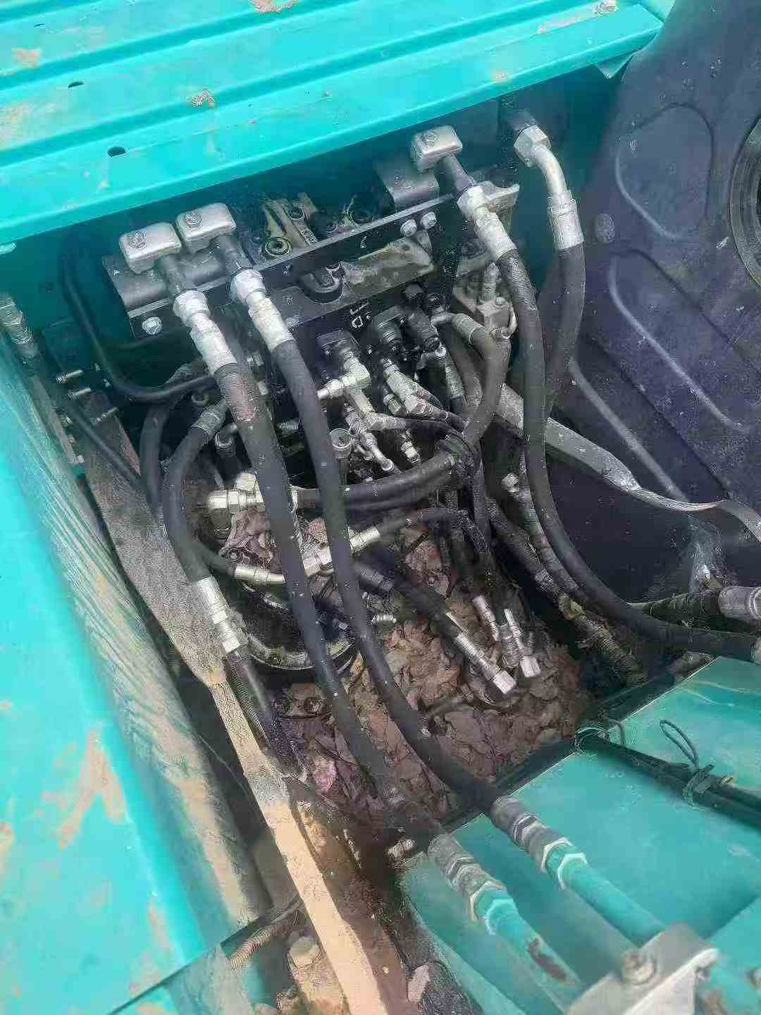 Buy Kobelco SK130 Used Excavator / 7