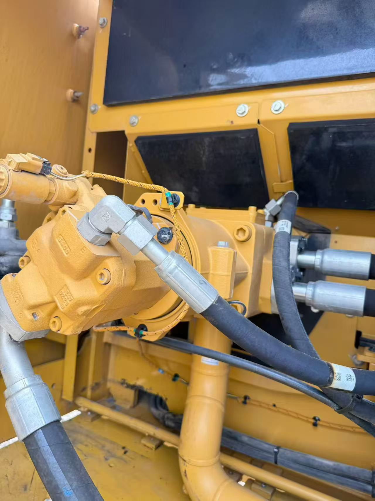 Buy Caterpillar 336E Used Excavator / 9