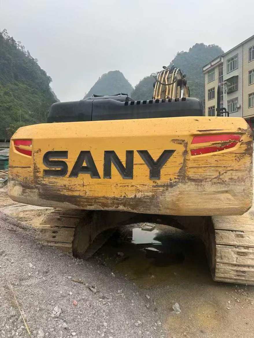 Buy Sany SY245H Used Excavator / 2