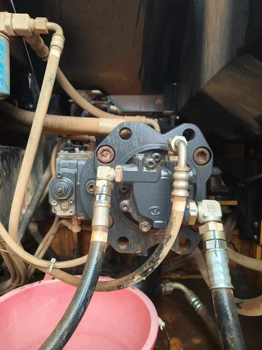 Buy Kato HD820 Used Excavator / 9