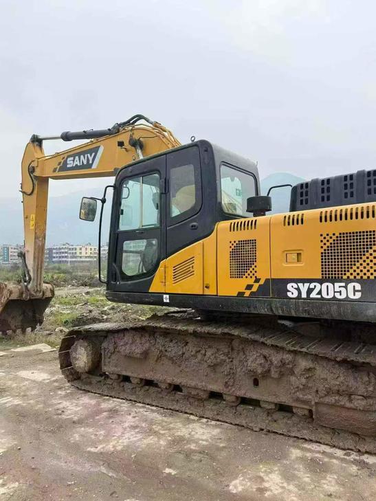Buy Sany SY205C Used Excavator / 1