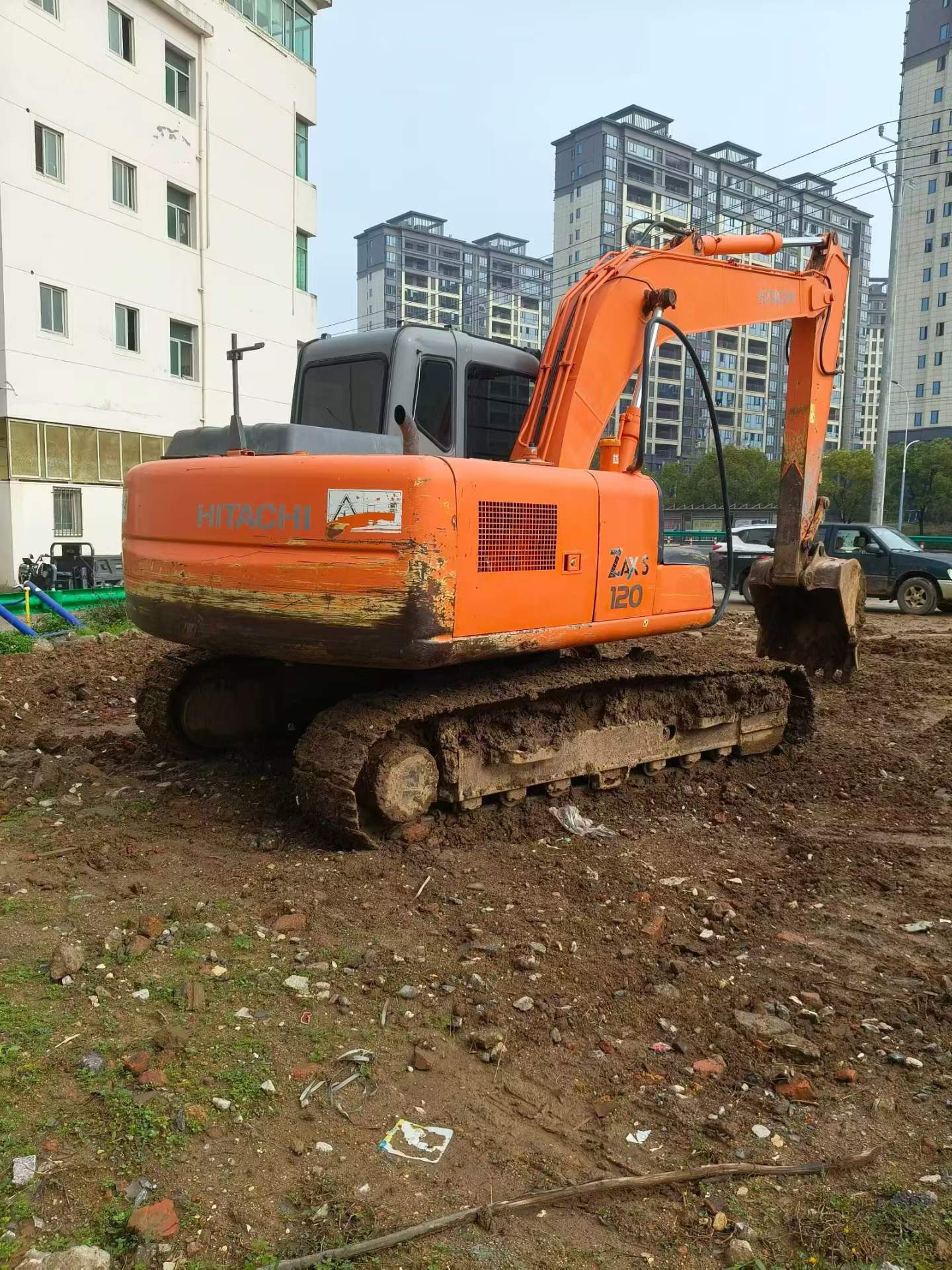 Buy Hitachi EX120 Used Excavator / 3