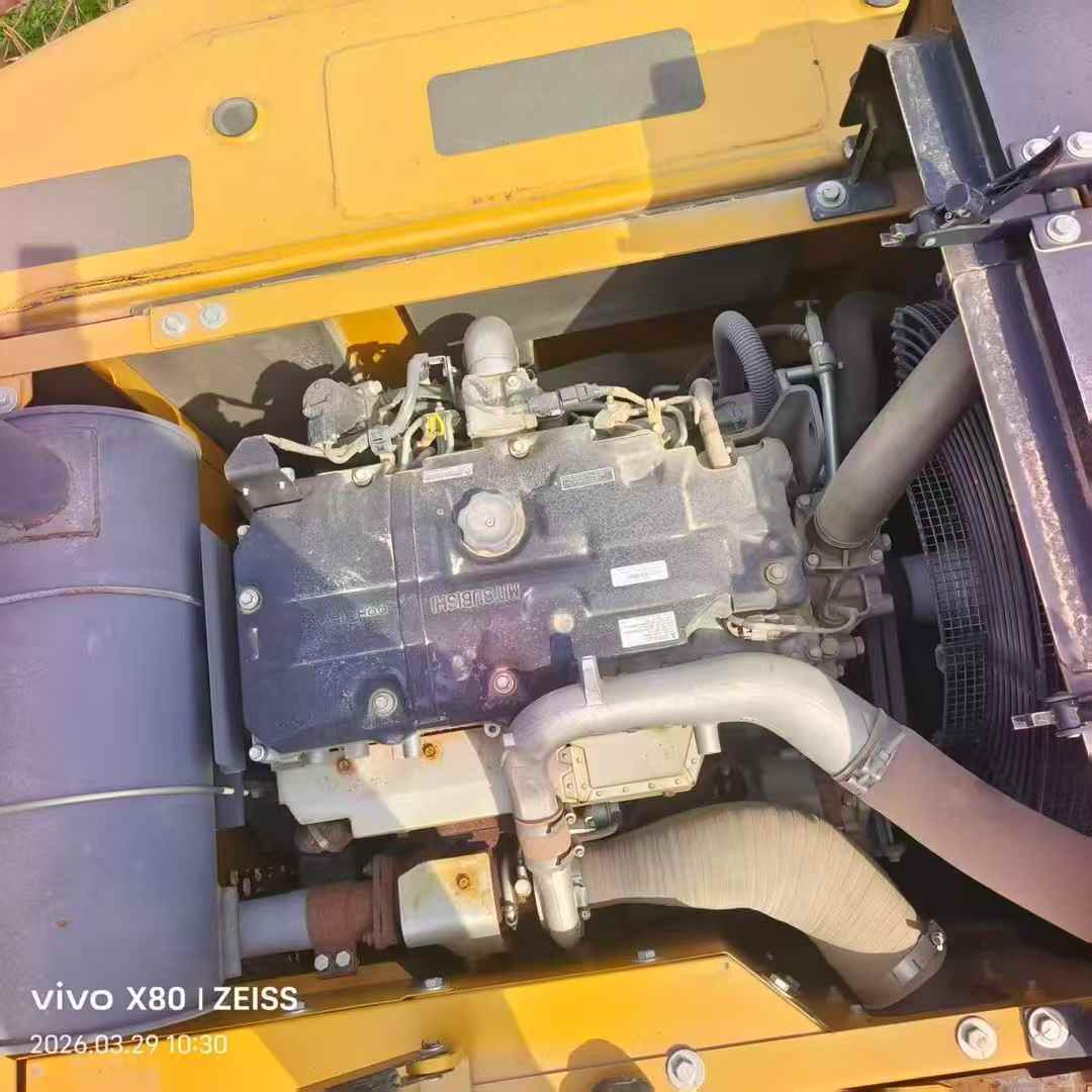 Buy Sany SY200C Used Excavator / 4