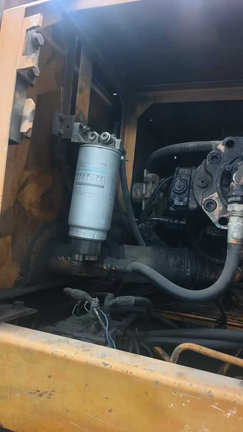 Buy Hyundai R200-5 Used Excavator / 7