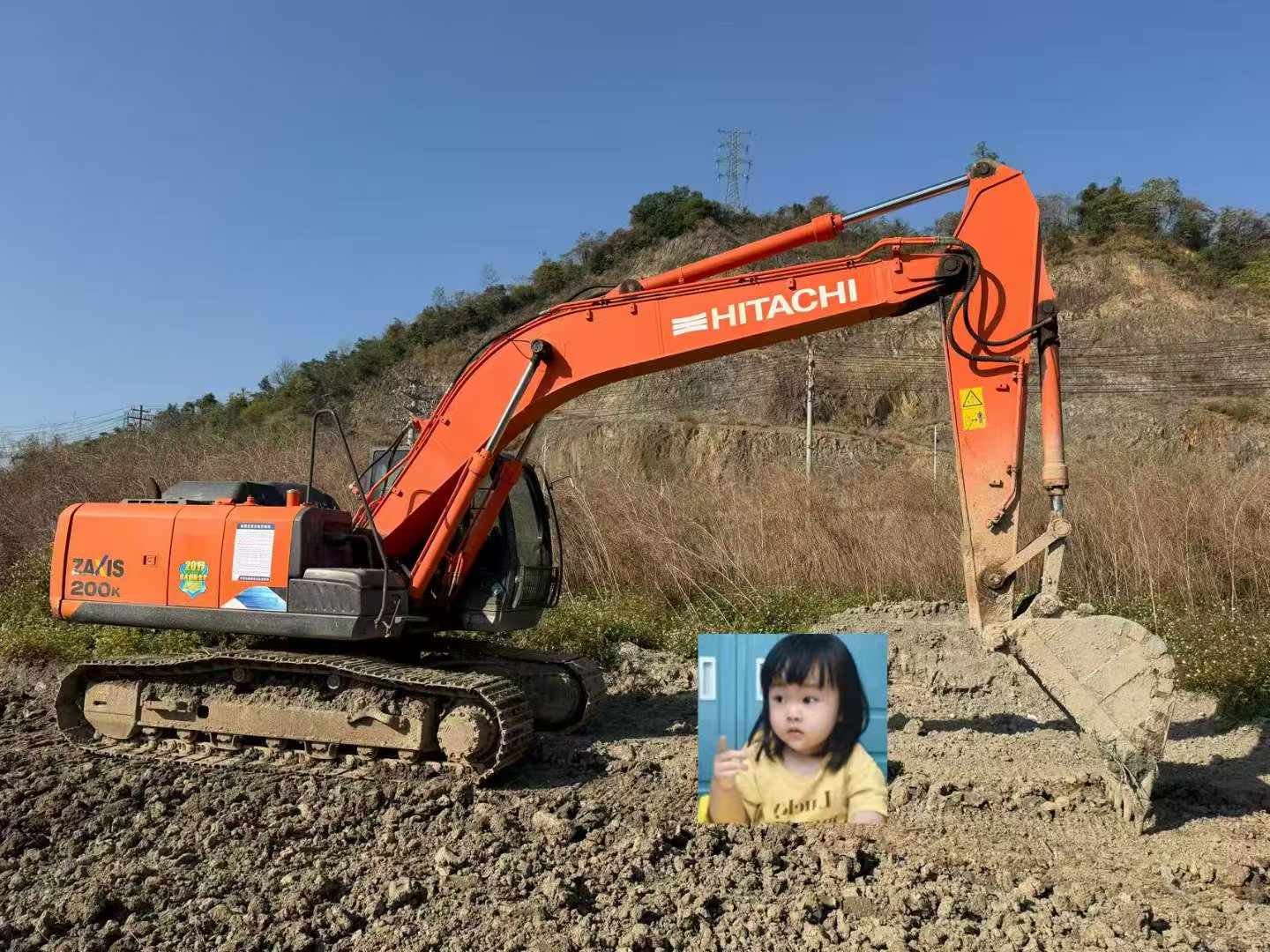 Buy Hitachi ZH200-5A Used Excavator / 3