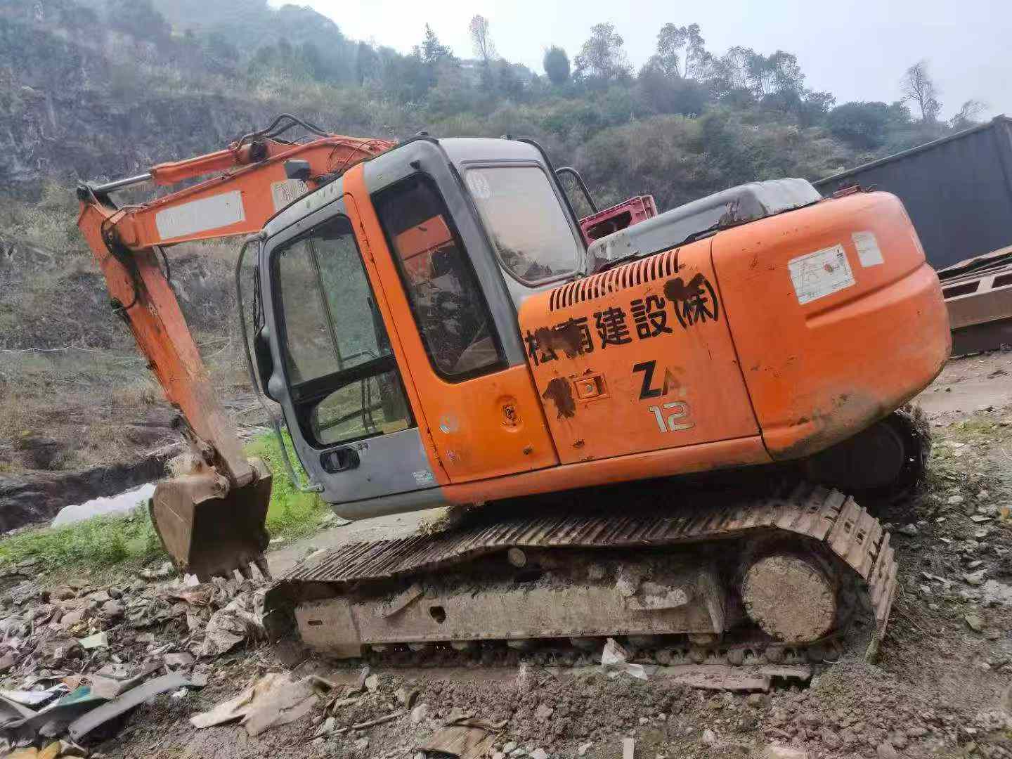 Buy Hitachi EX120-6 Used Excavator / 5