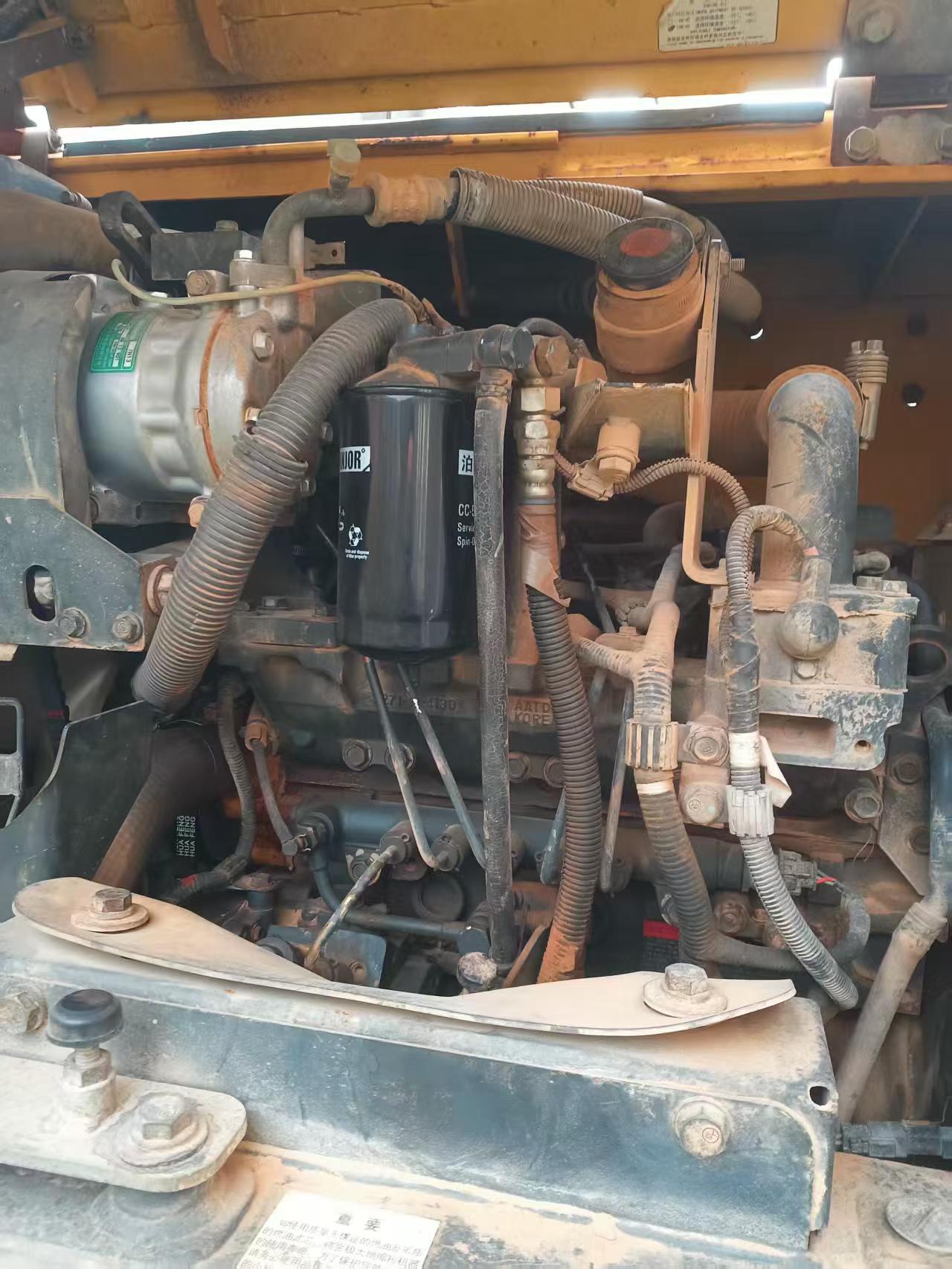 Buy Komatsu PC60-8 Used Excavator / 4