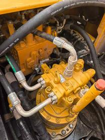 Buy Sany SY245H Used Excavator / 4 Buy Sany SY245H Used Excavator / 4