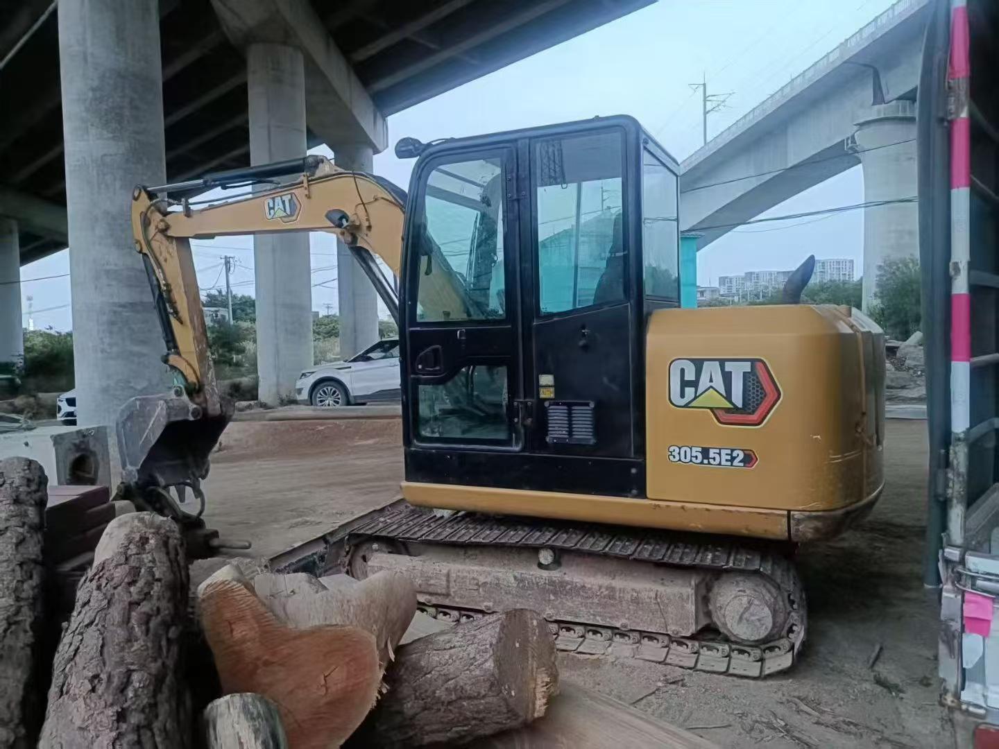 Buy Caterpillar 305.5 Used Excavator / 2