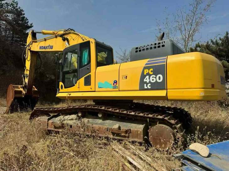 Buy Komatsu PC460LC-8 Used Excavator / 1