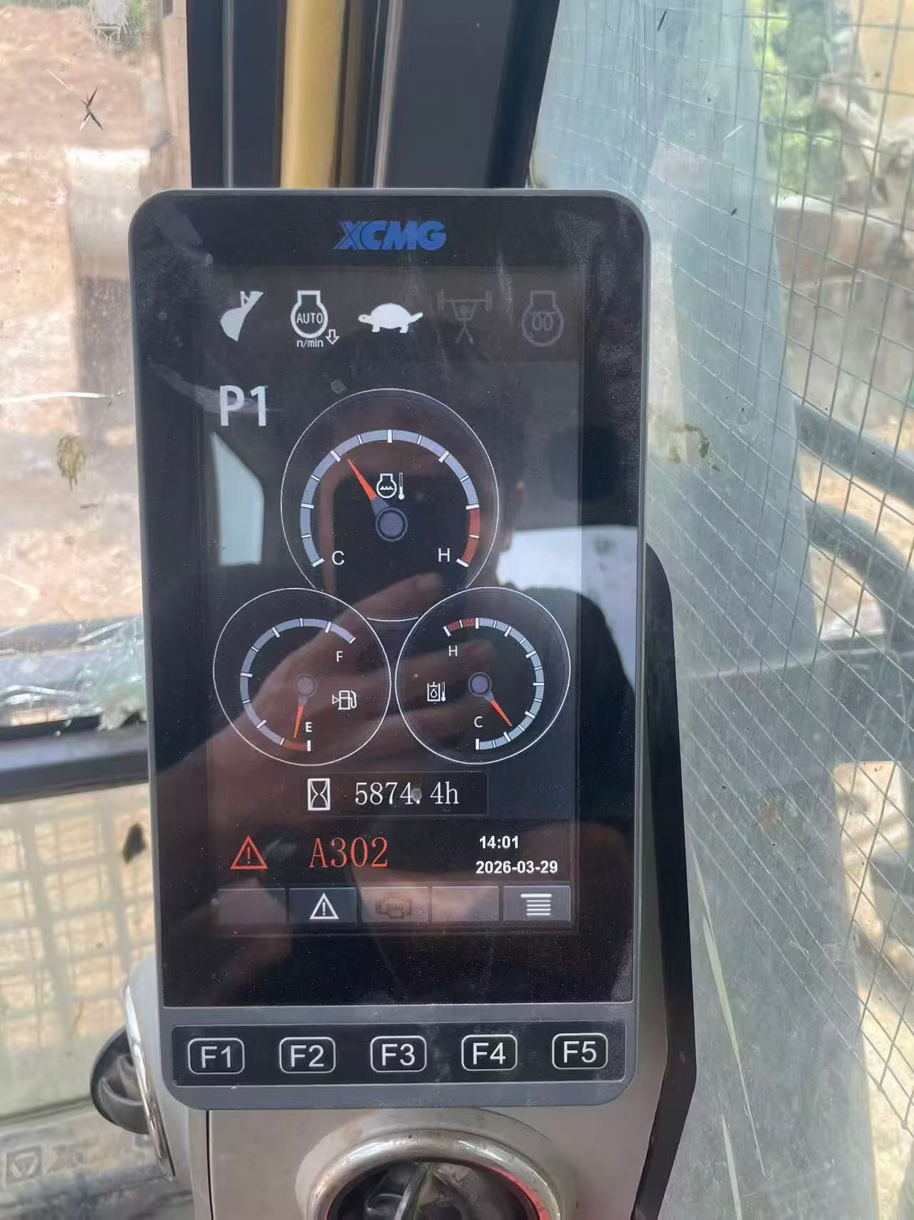 Buy XCMG XE380K Used Excavator / 4