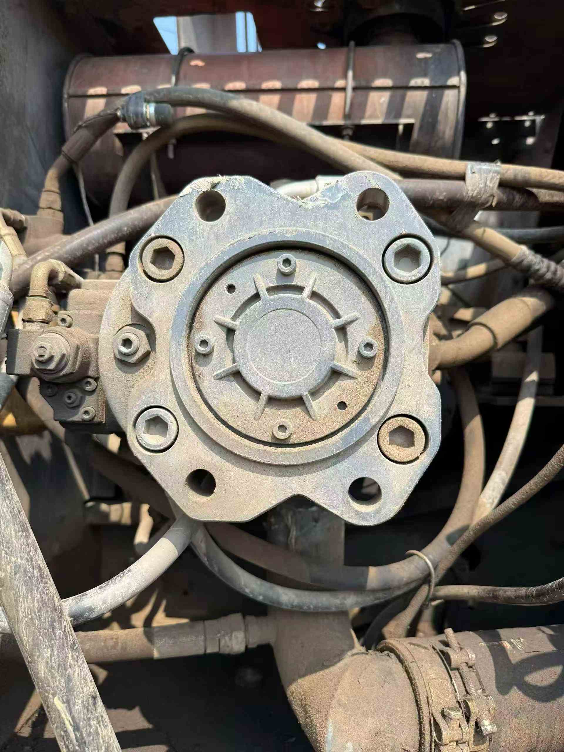 Buy Hitachi EX210-5 Used Excavator / 3