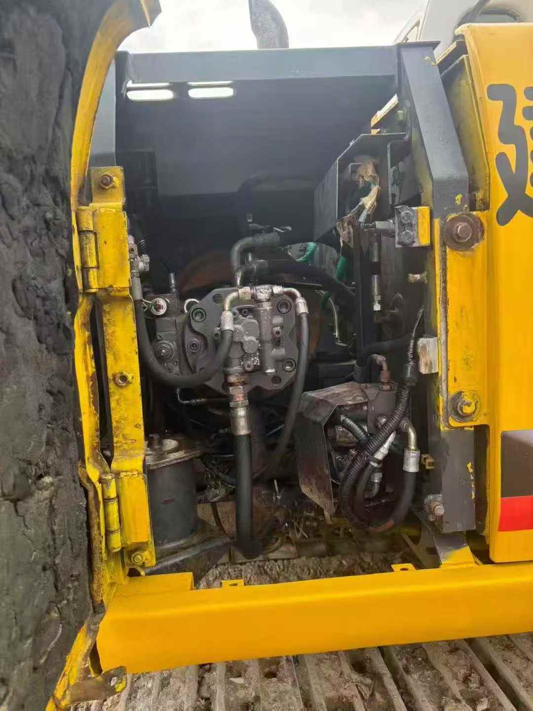 Buy Sumitomo SH120 Used Excavator / 8