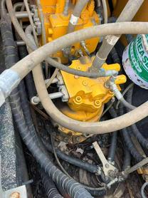 Buy Hyundai R215-7 Used Excavator / 5 Buy Hyundai R215-7 Used Excavator / 5