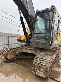 Buy Volvo EC210B Used Excavator / 4 Buy Volvo EC210B Used Excavator / 4