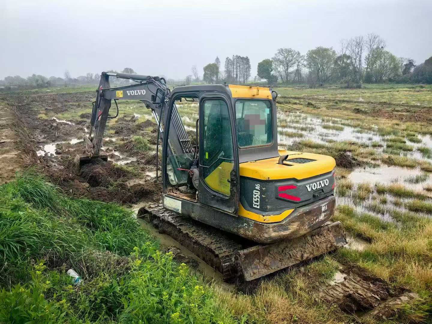 Buy Volvo EC55 Used Excavator / 3