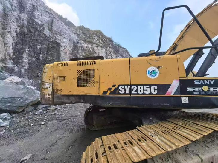 Buy Sany SY285C Used Excavator / 1