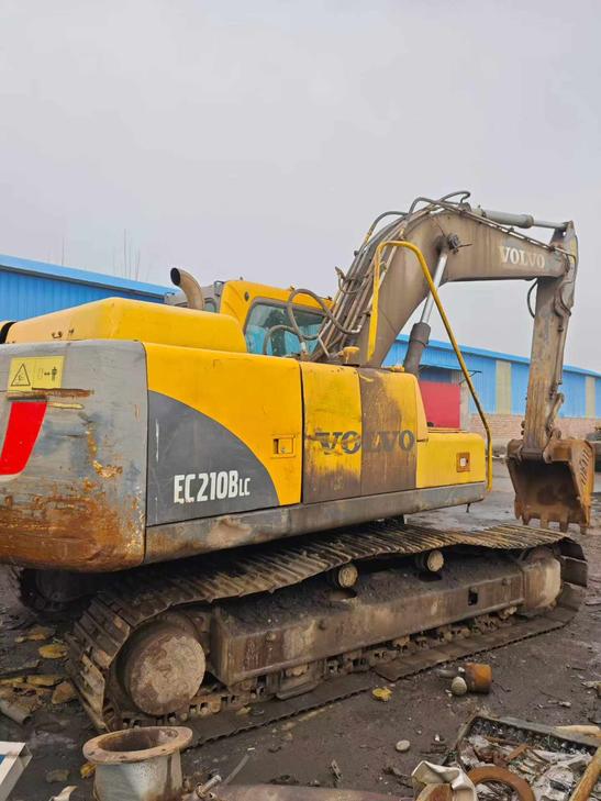 Buy Volvo EC210B Used Excavator / 1