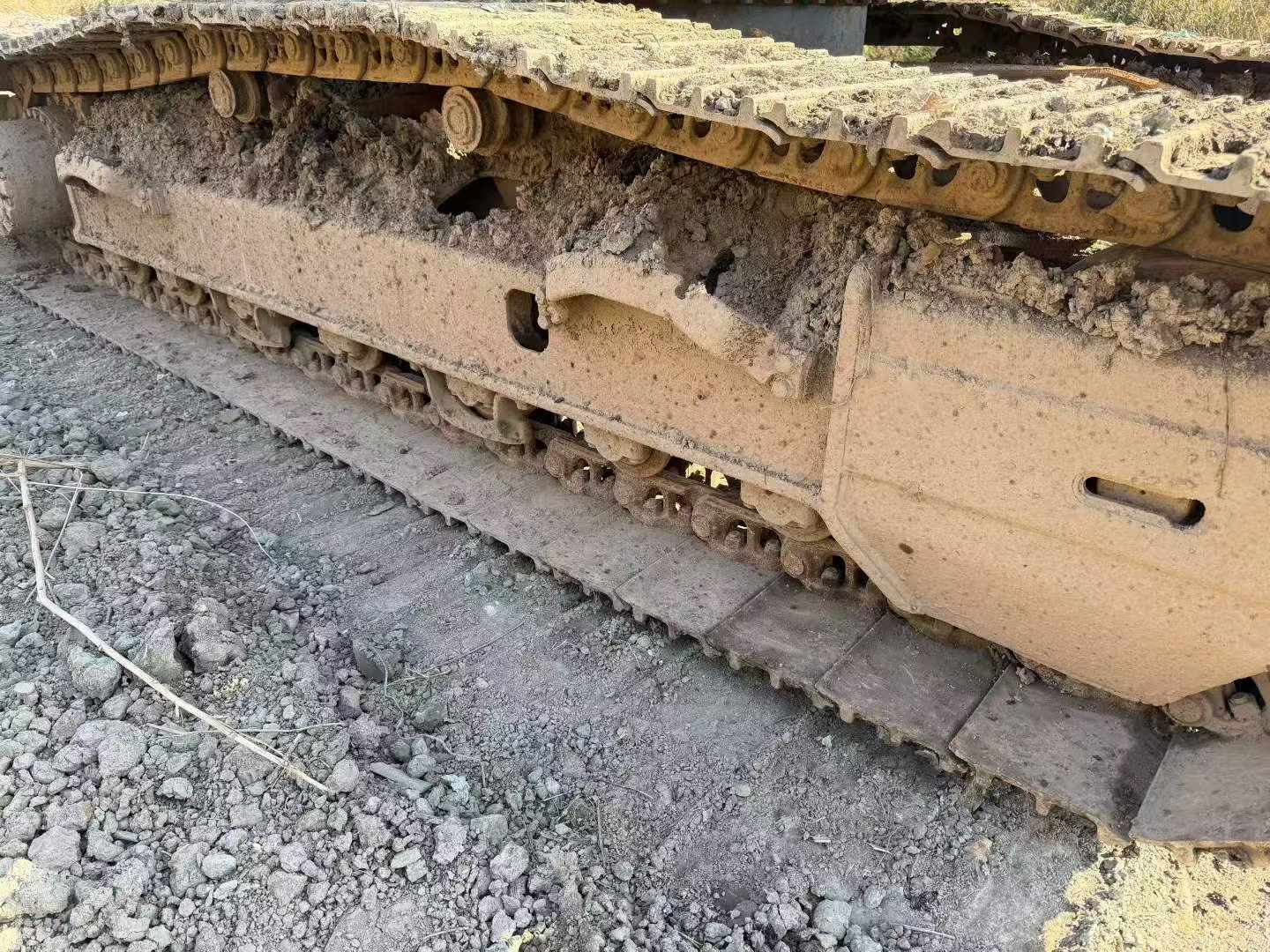 Buy Hitachi ZH200-5A Used Excavator / 8