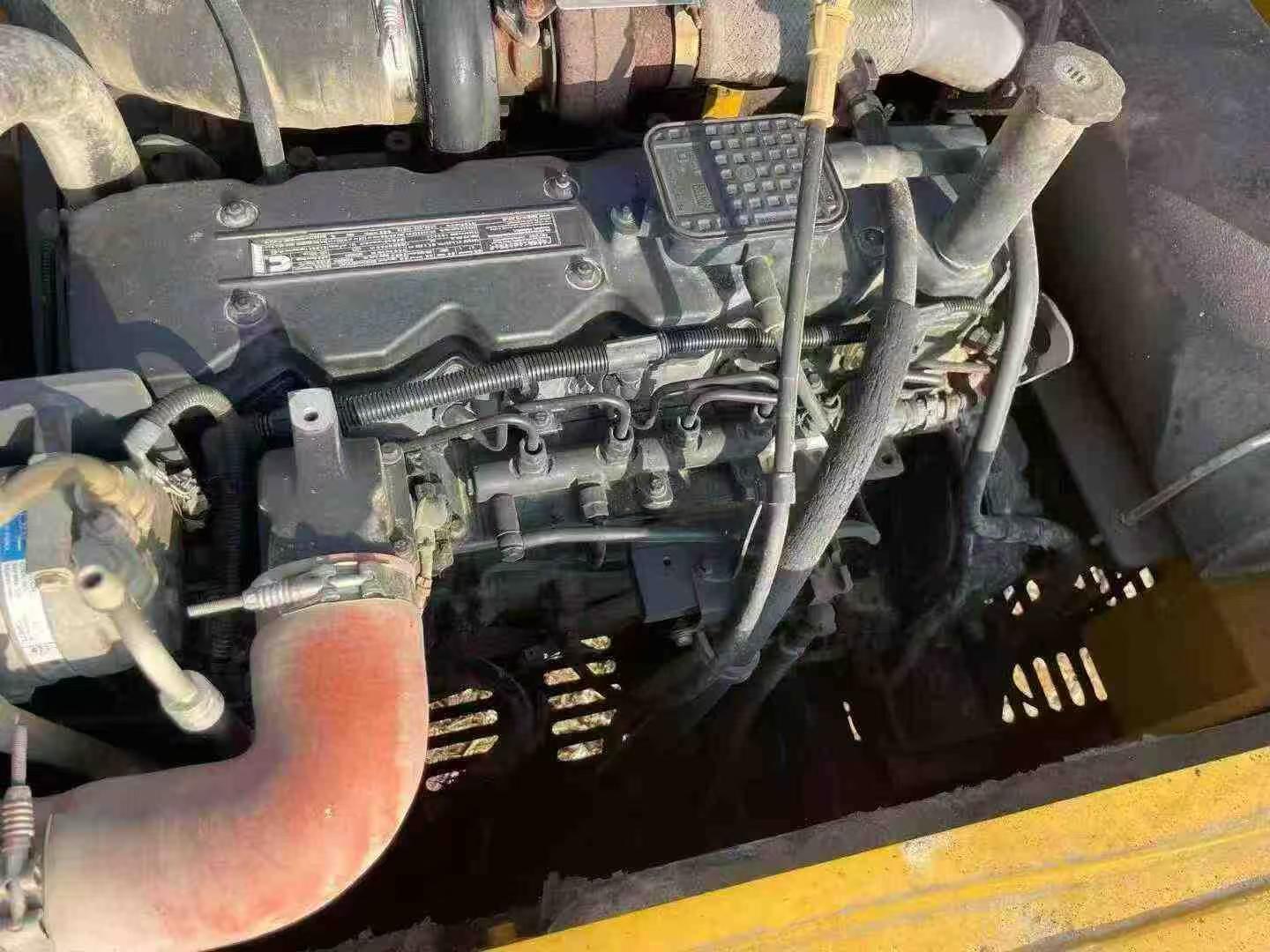 Buy XCMG XE215 Used Excavator / 3