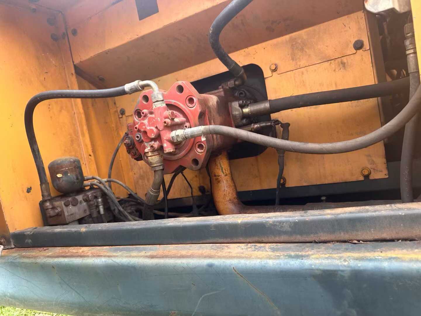 Buy Hyundai R305LC-7 Used Excavator / 3