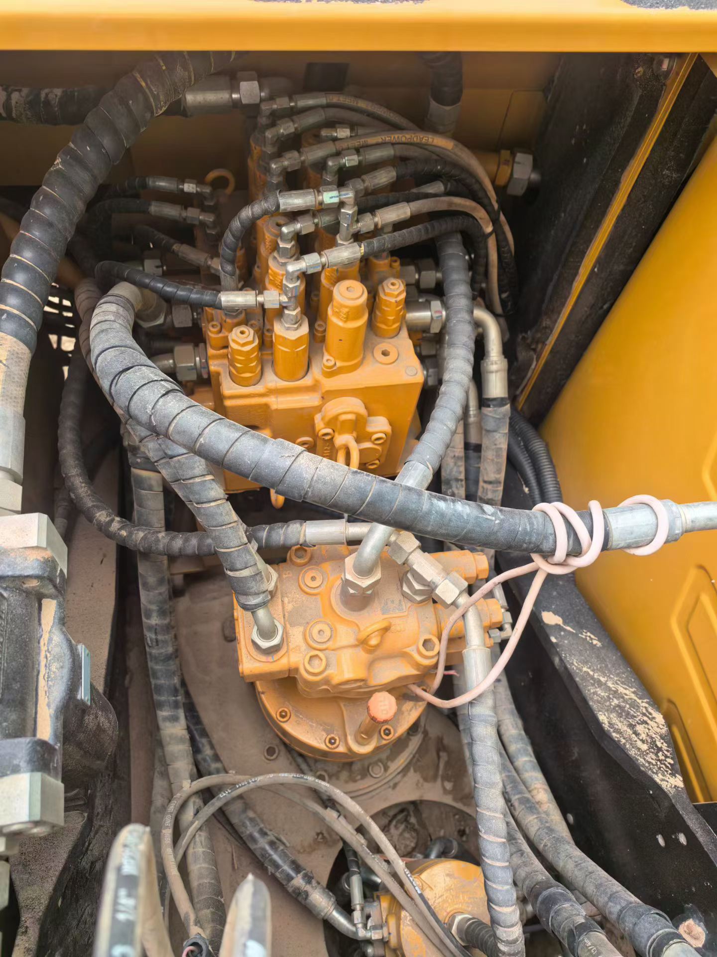 Buy Sany SY155C Used Excavator / 8