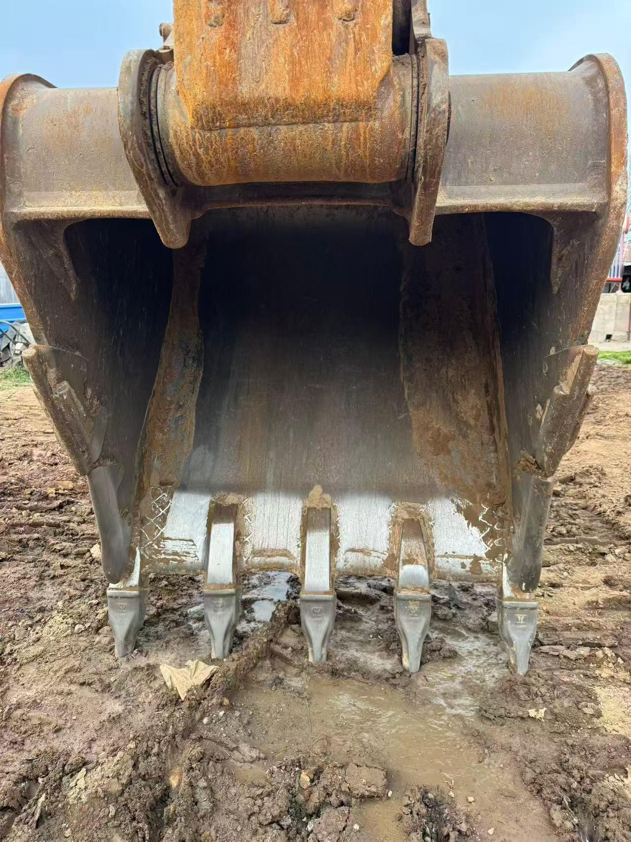 Buy Sany SY375H Used Excavator / 3