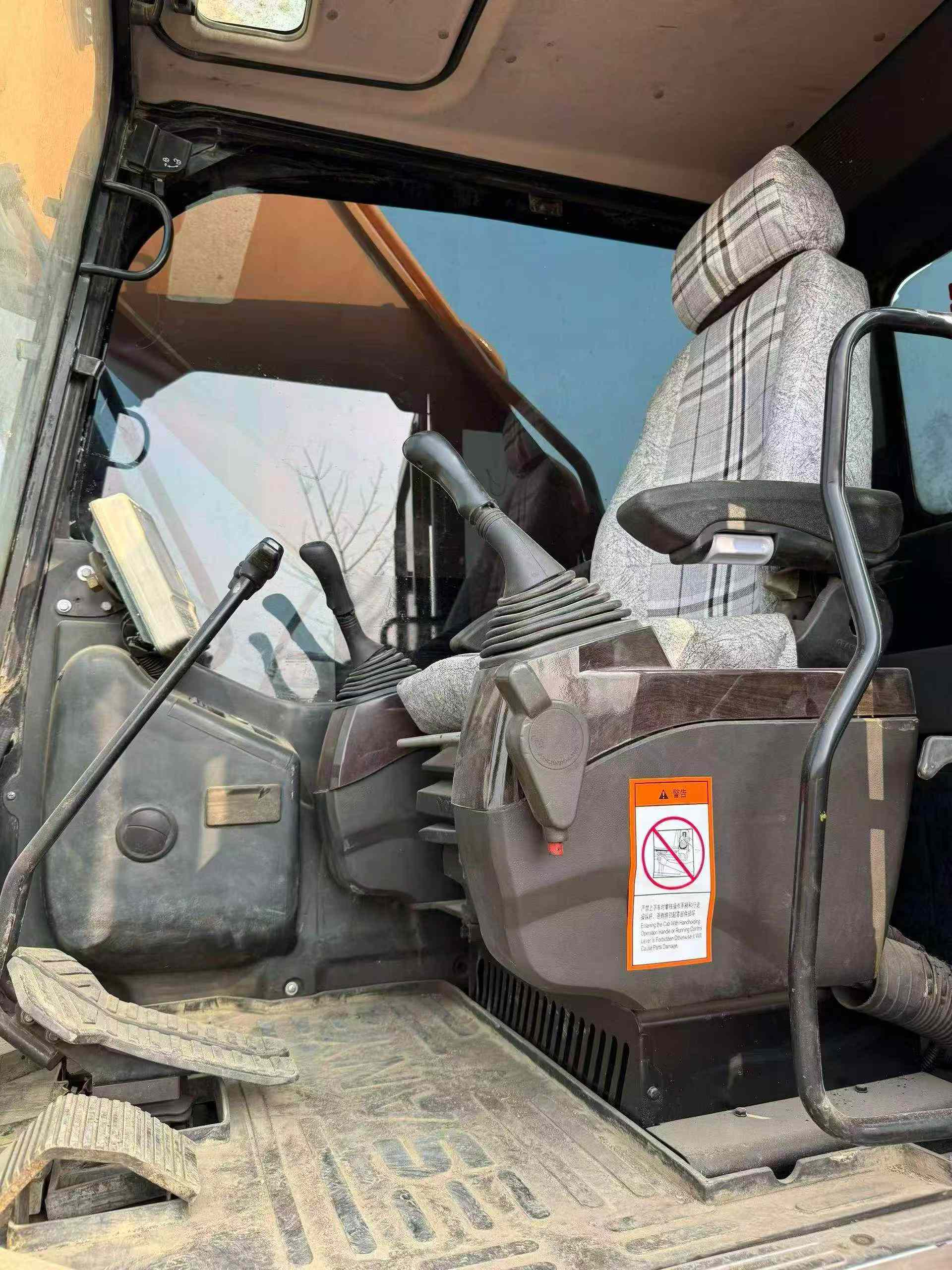 Buy Sany SY235C-8 Used Excavator / 6