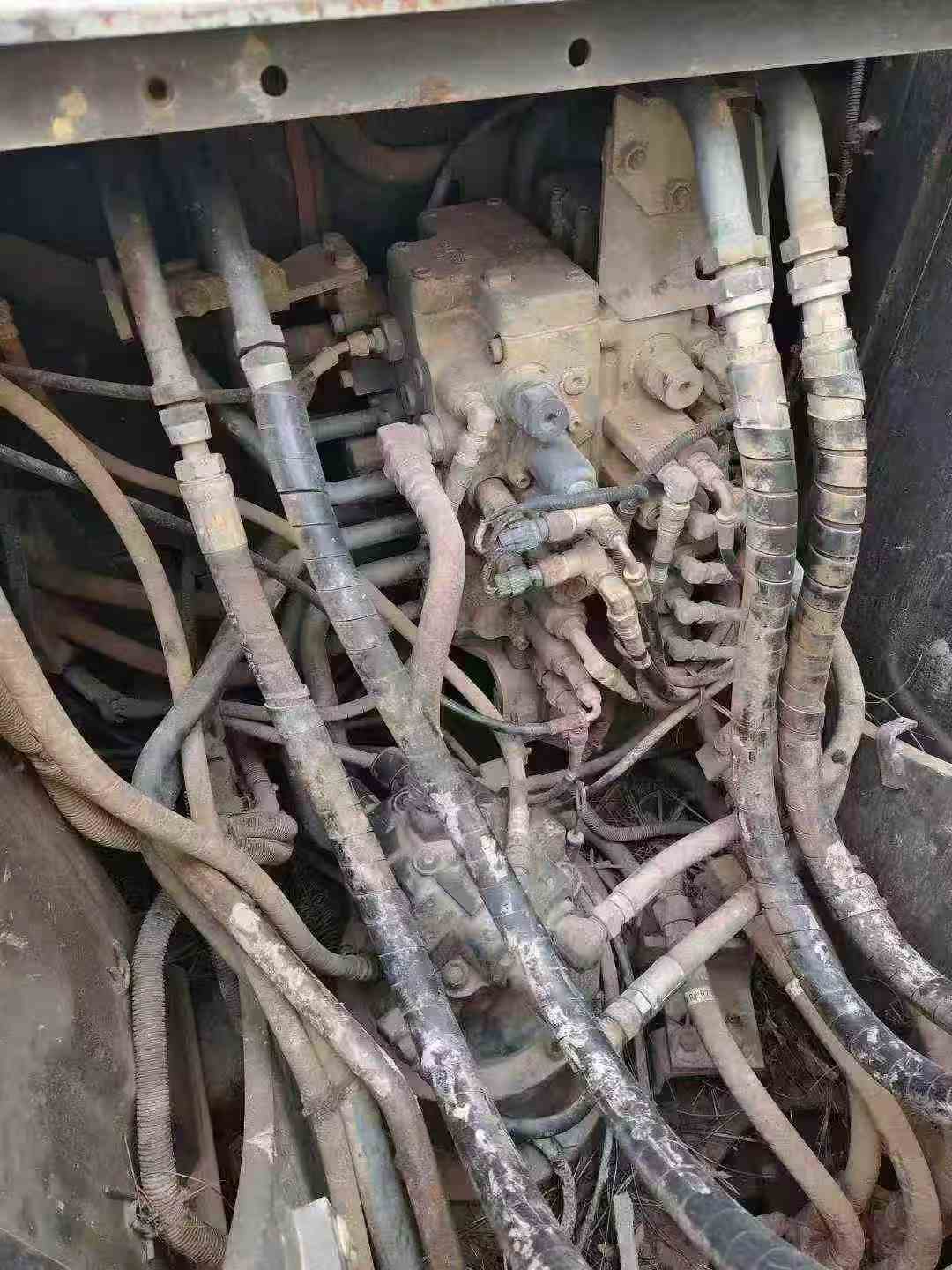 Buy Sumitomo SH130-6 Used Excavator / 8