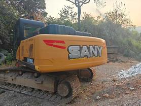 Buy Sany SY215C Used Excavator / 2 Buy Sany SY215C Used Excavator / 2